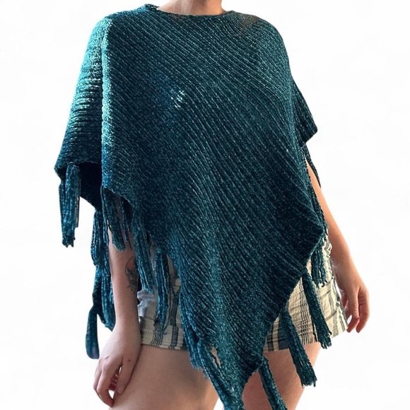 SALE Chicos Women’s Blue Fuzzy Fringe Knit Poncho - Picture 1 of 6